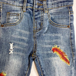 Load image into Gallery viewer, Red Feather Distressed Jeans
